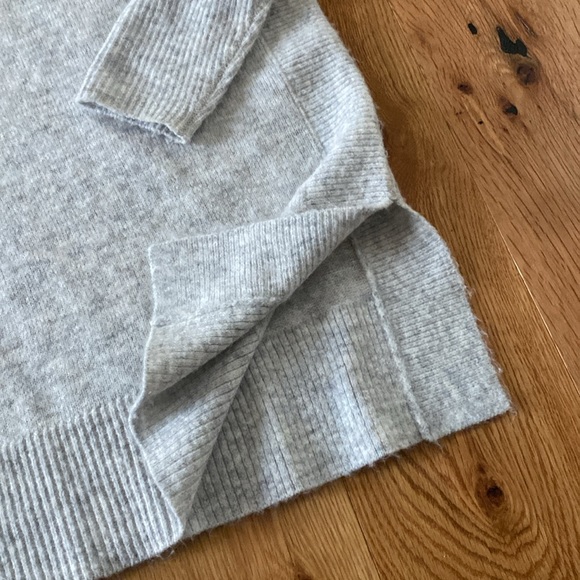 LOFT mockneck split hem sweater, xs - Picture 3 of 3